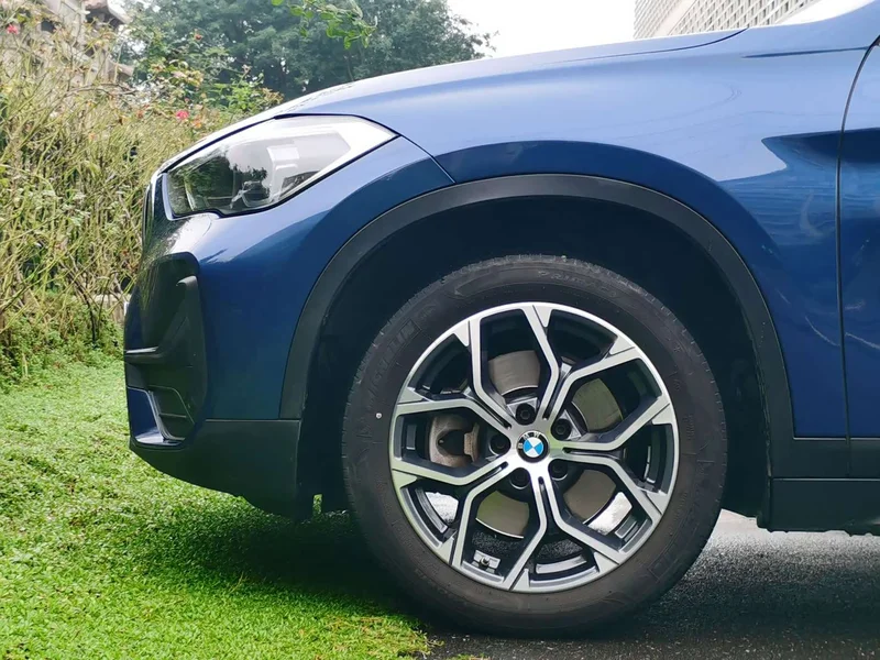 BMW X1 — фото 10