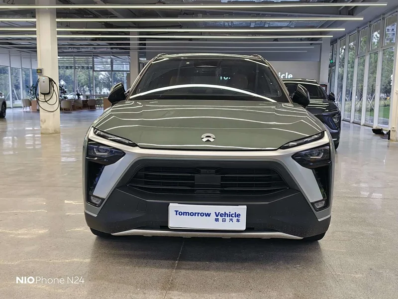NIO ES8 — фото 8