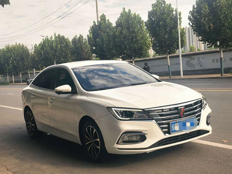 Roewe i5 — фото 3