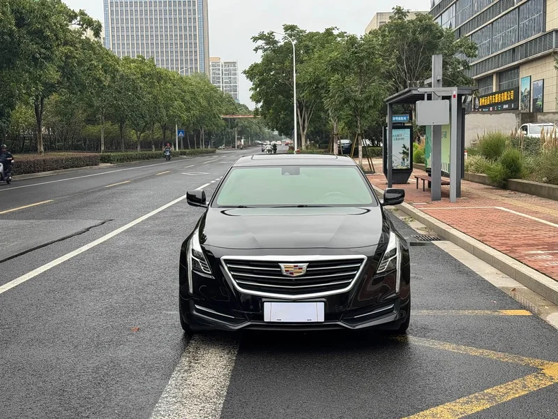 Cadillac CT6 — фото 2