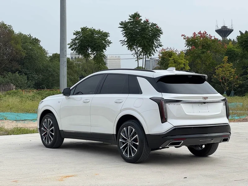 Cadillac XT5 — фото 9