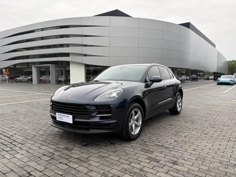 Porsche Macan — фото 1