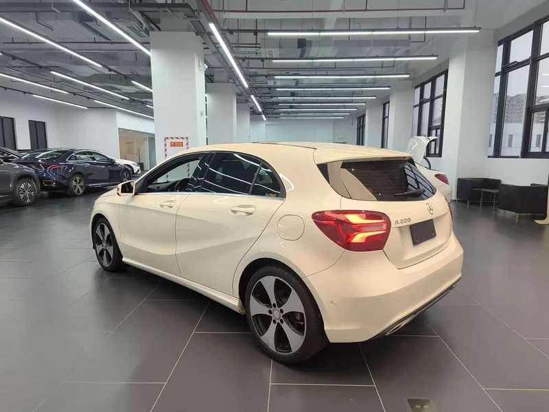 Mercedes-Benz A-Class — фото 4