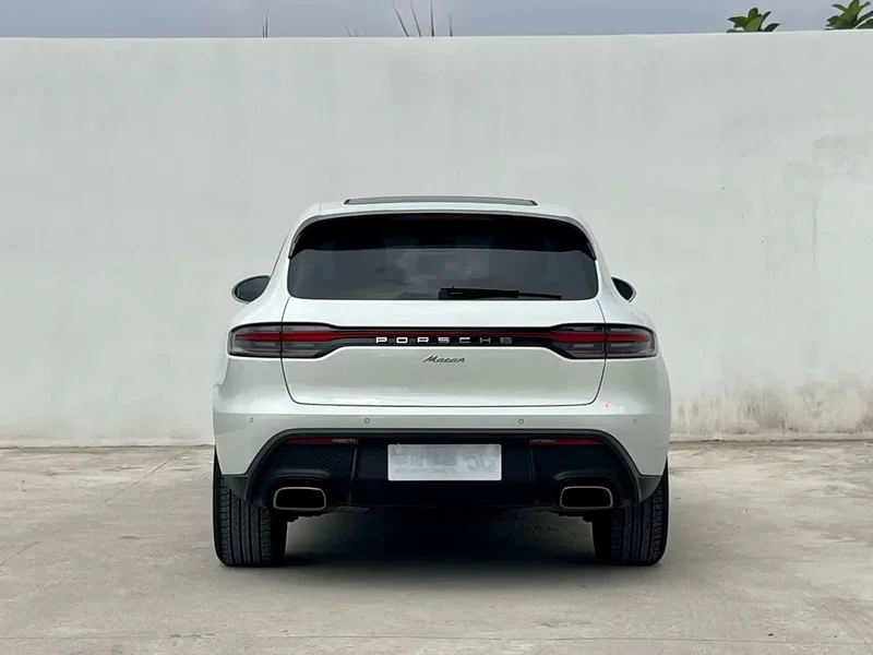 Porsche Macan — фото 5