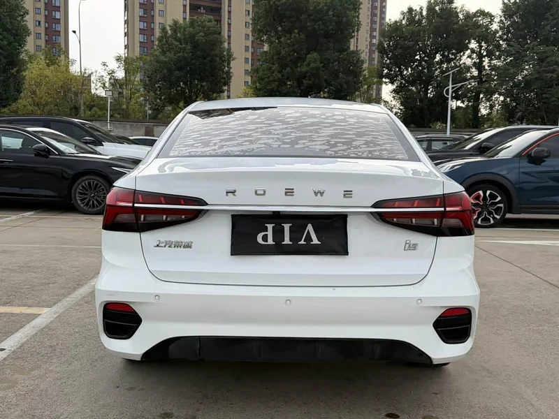 Roewe i5 — фото 11