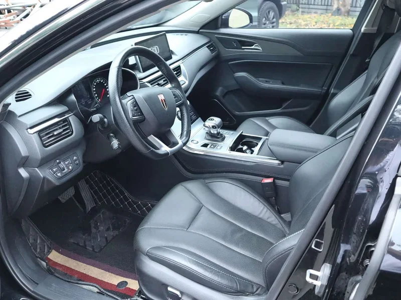 Hongqi H5 — фото 9