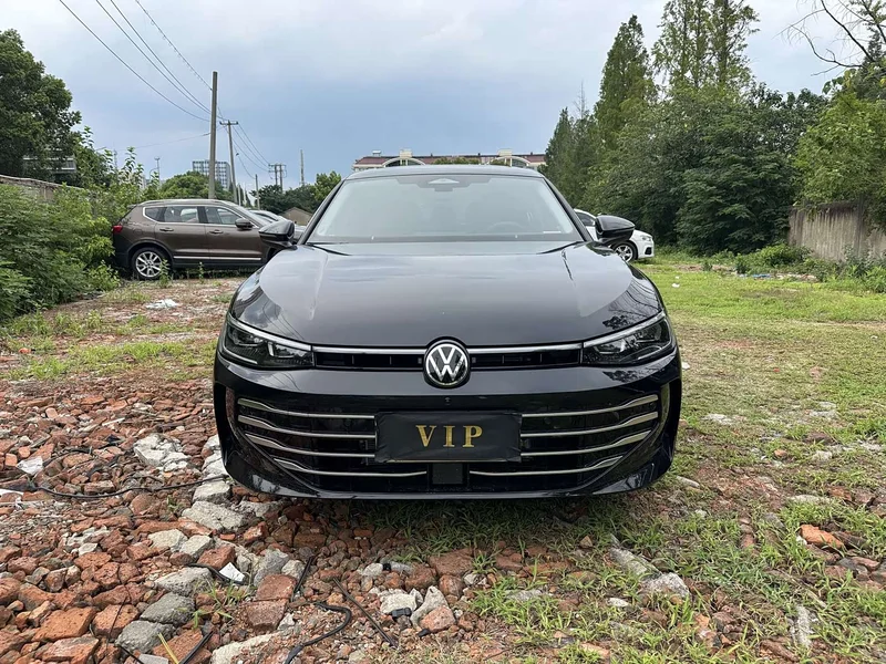 Volkswagen Passat — фото 2