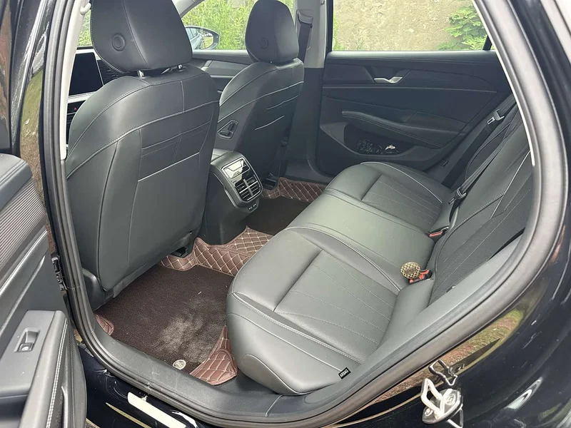 Volkswagen Passat — фото 8