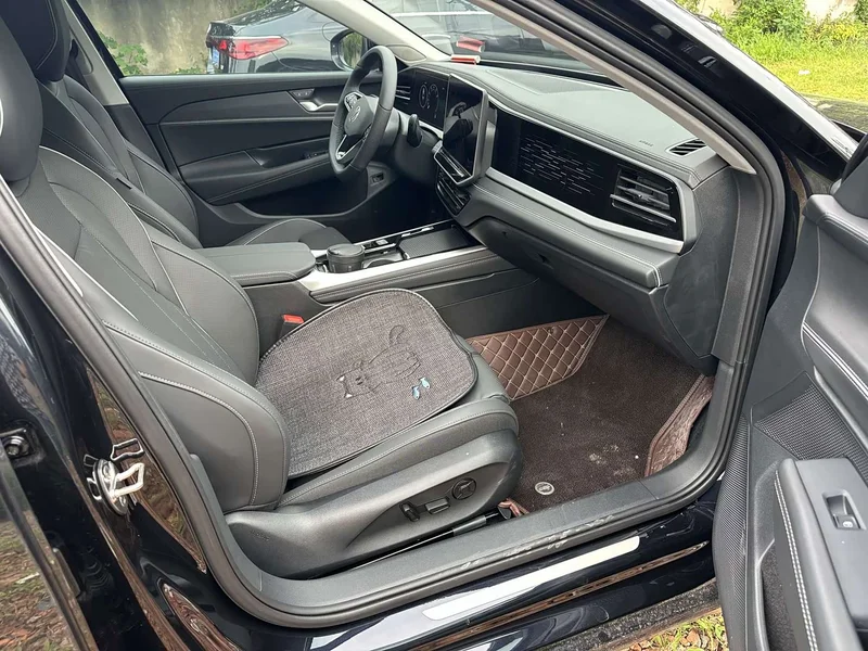 Volkswagen Passat — фото 10