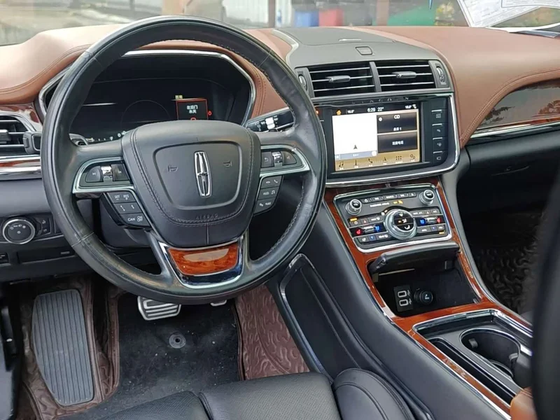 Lincoln Continental — фото 13