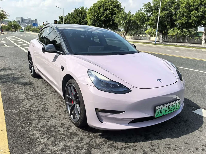 Tesla Model 3 — фото 2