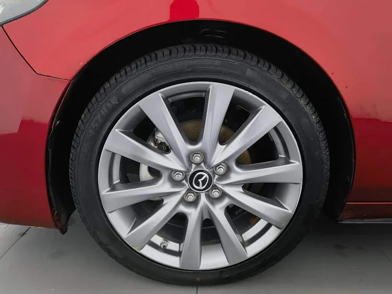 Mazda 3 Axela — фото 17