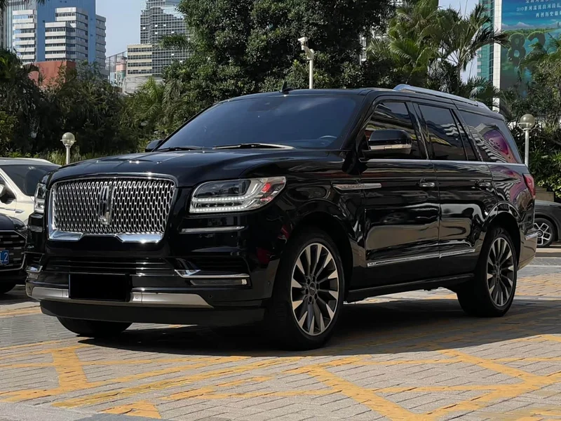 Lincoln Navigator — фото 3