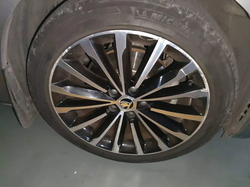 Skoda Superb — фото 8
