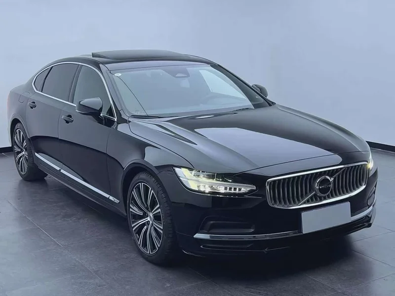 Volvo S90 — фото 3