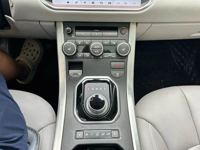 Land Rover Range Rover — фото 13