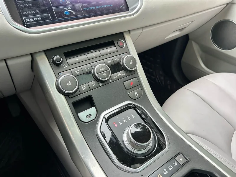 Land Rover Range Rover — фото 14