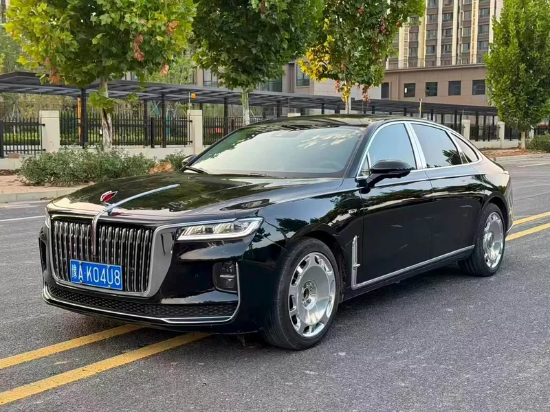 Hongqi H9 — фото 1