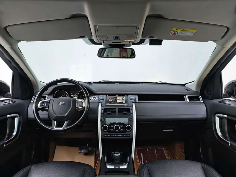 Land Rover Discovery — фото 15