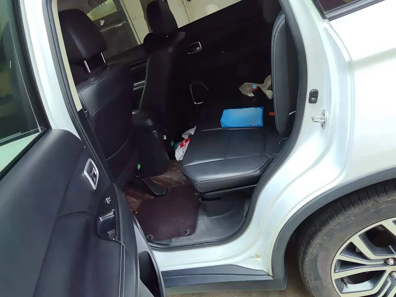Mitsubishi Outlander — фото 18