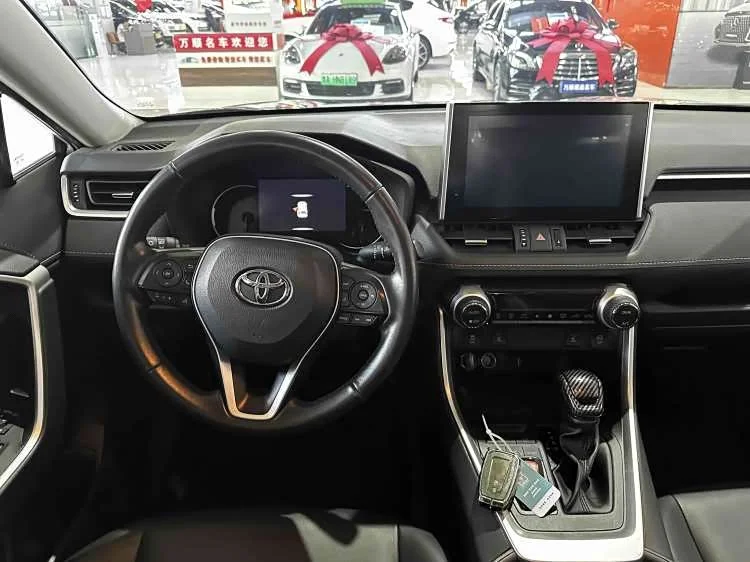 Toyota RAV4 Rongfang — фото 12