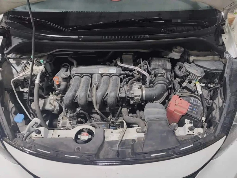 Honda Fit — фото 16