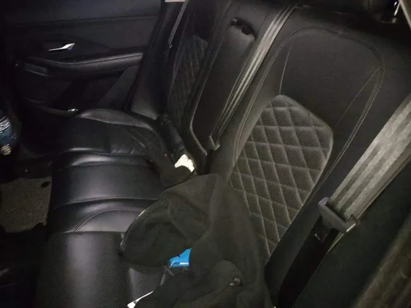 Jaguar E-PACE — фото 18