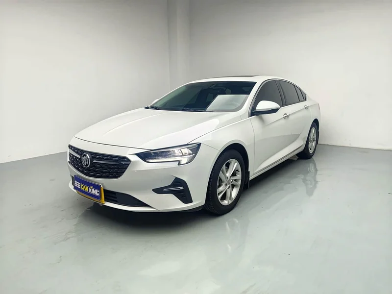 Buick Regal — фото 1