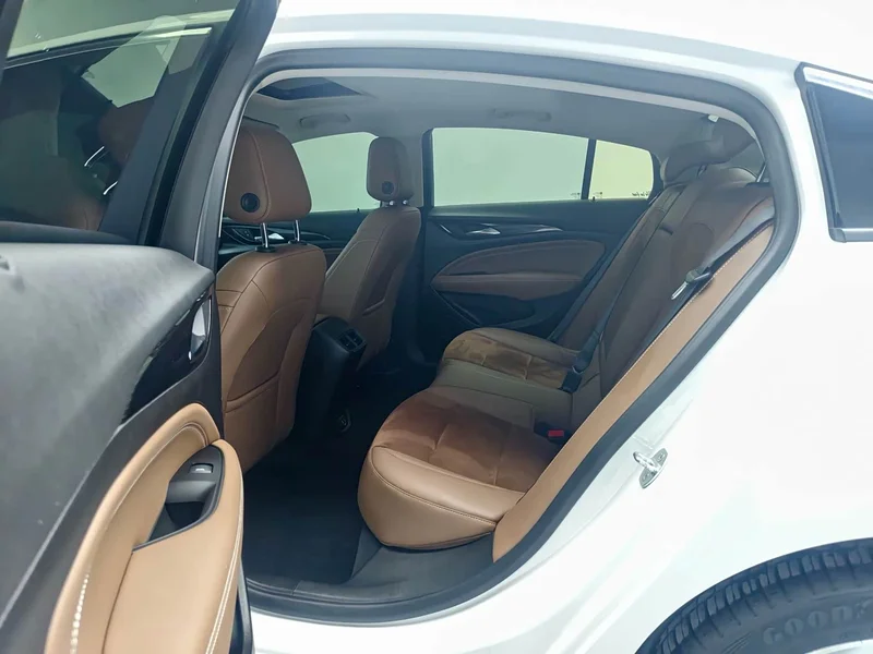 Buick Regal — фото 15