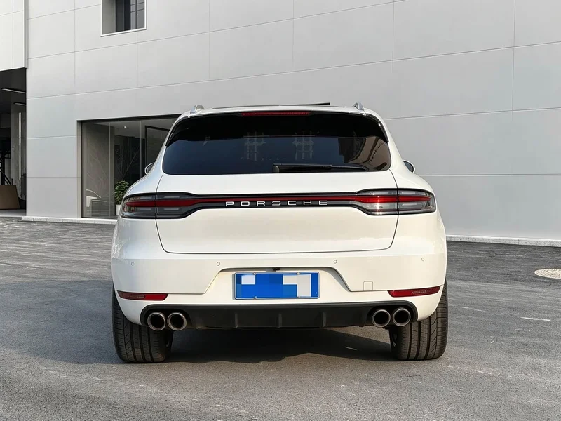 Porsche Macan — фото 22