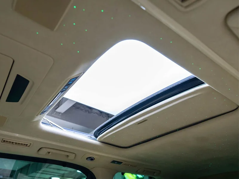 Toyota Alphard — фото 20