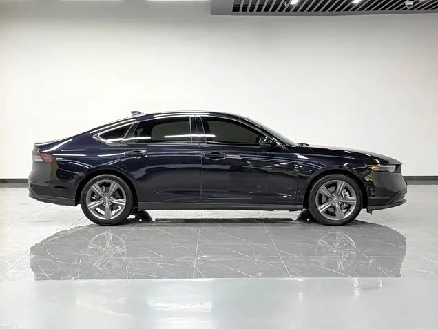 Honda Accord New Energy — фото 12