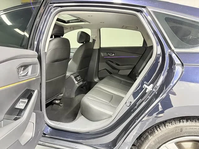 Honda Accord New Energy — фото 18