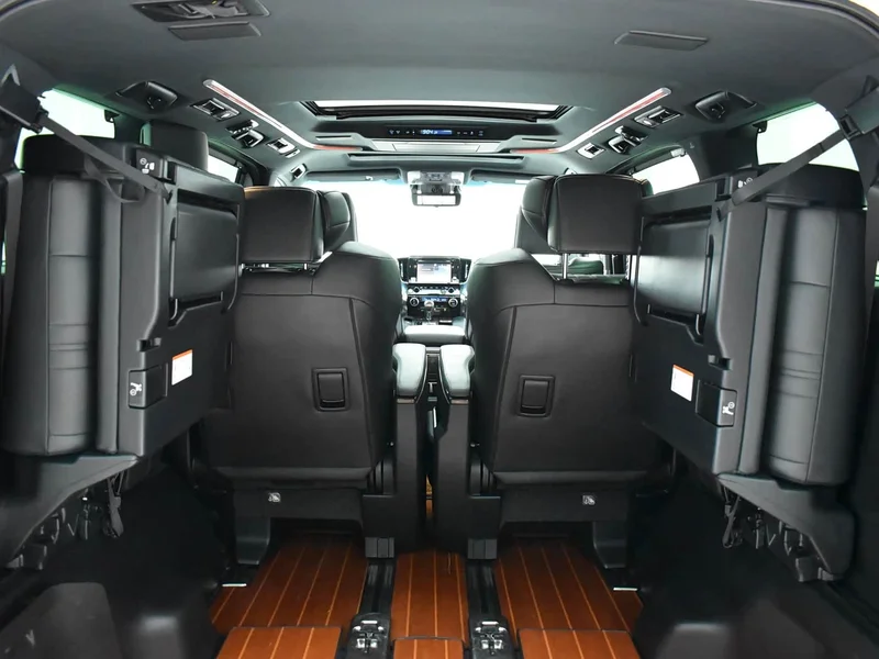 Toyota Alphard — фото 27
