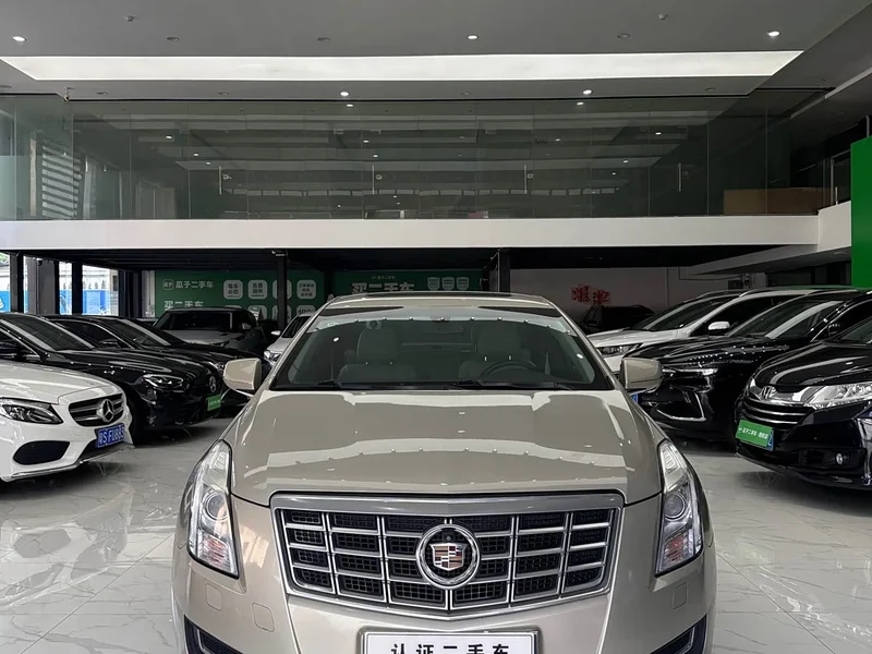 Cadillac XTS — фото 2