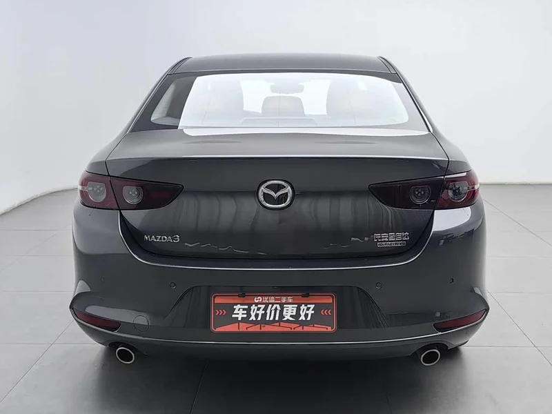 Mazda 3 Axela — фото 4
