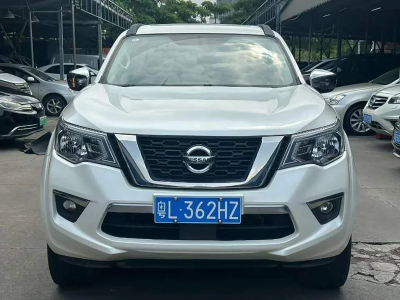 Nissan Terra — фото 2