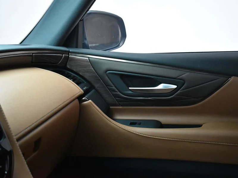 Toyota Alphard — фото 14