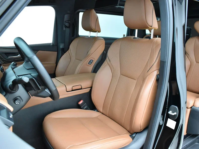 Toyota Alphard — фото 18