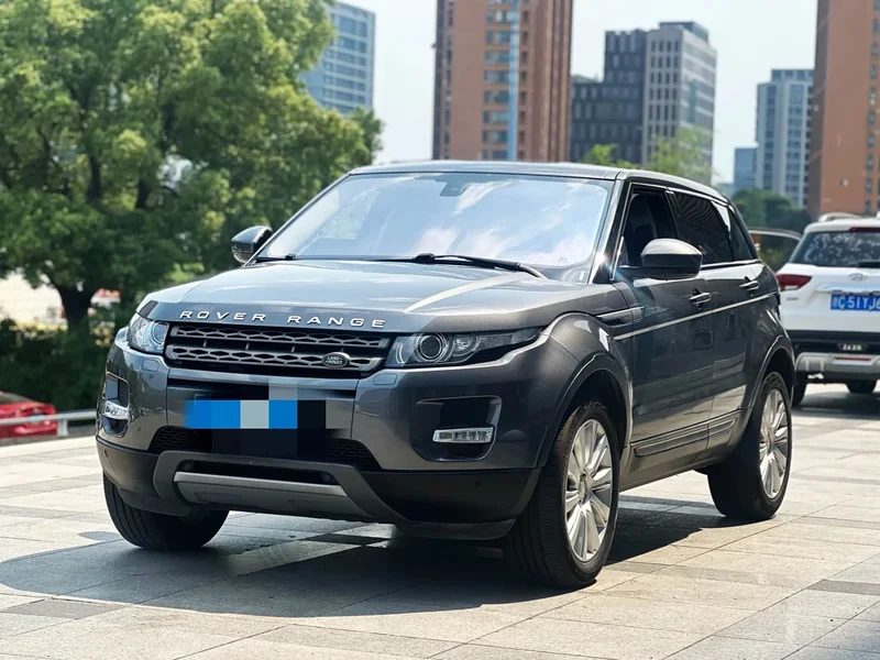 Land Rover Range Rover — фото 1
