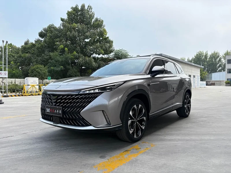 Roewe RX5 — фото 3