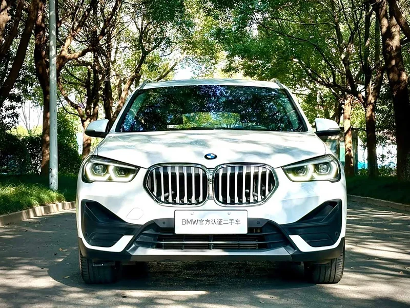 BMW X1 — фото 2