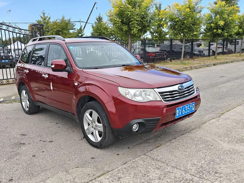 Subaru Forester — фото 3