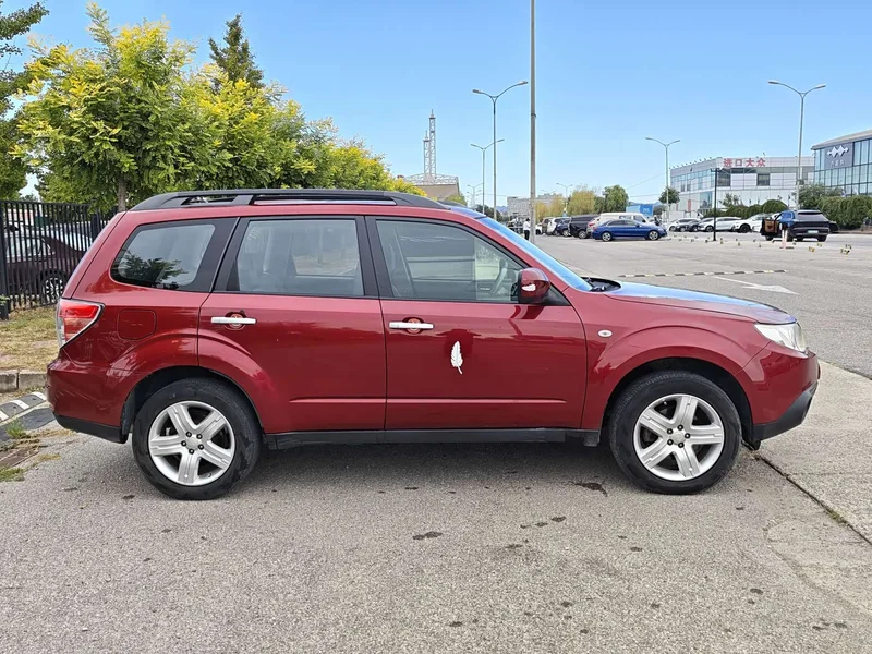 Subaru Forester — фото 4