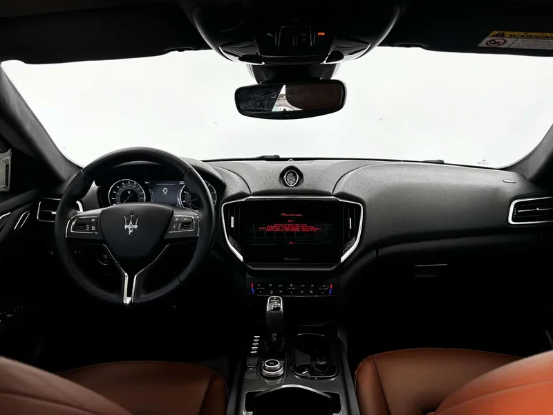 Maserati Ghibli — фото 14