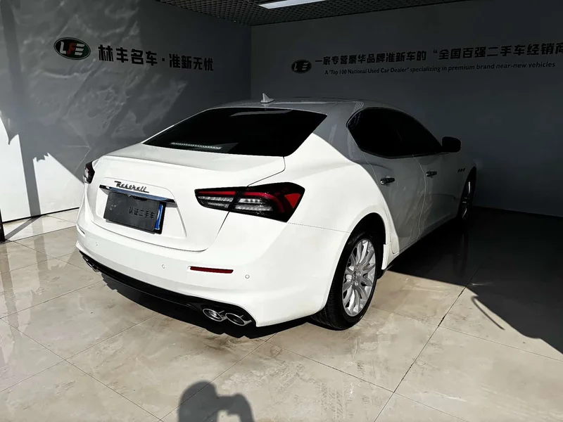 Maserati Ghibli — фото 5