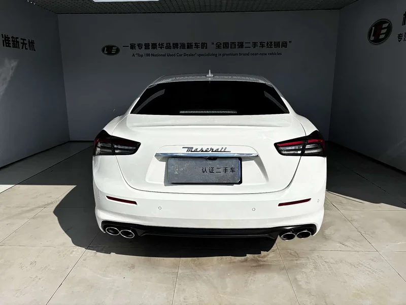 Maserati Ghibli — фото 6
