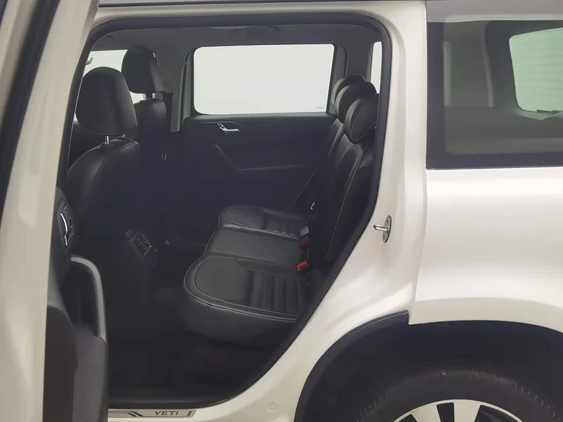 Skoda Yeti — фото 15