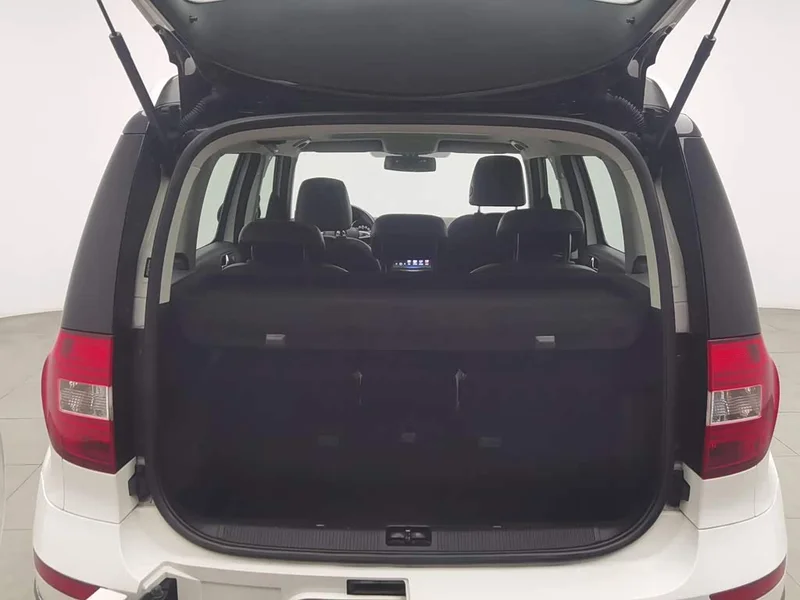 Skoda Yeti — фото 16