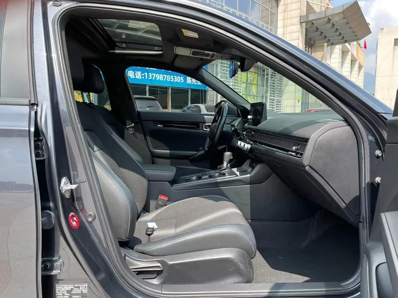 Honda Civic — фото 11